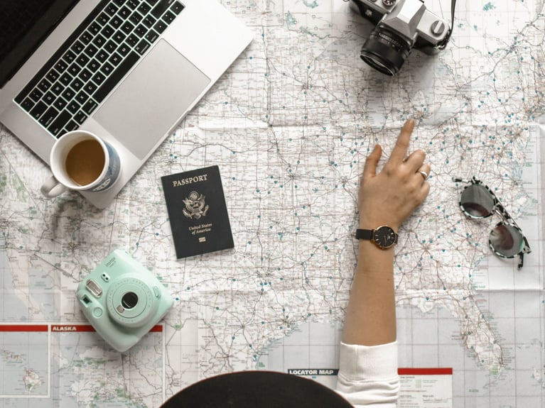 Network Auction: travel packages & products to protect our planet.
