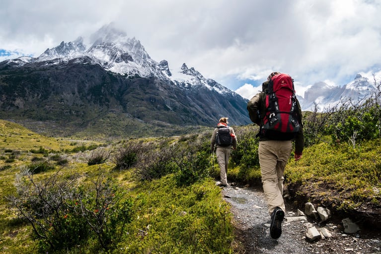 Network Auction: a gift guide for adventure lovers