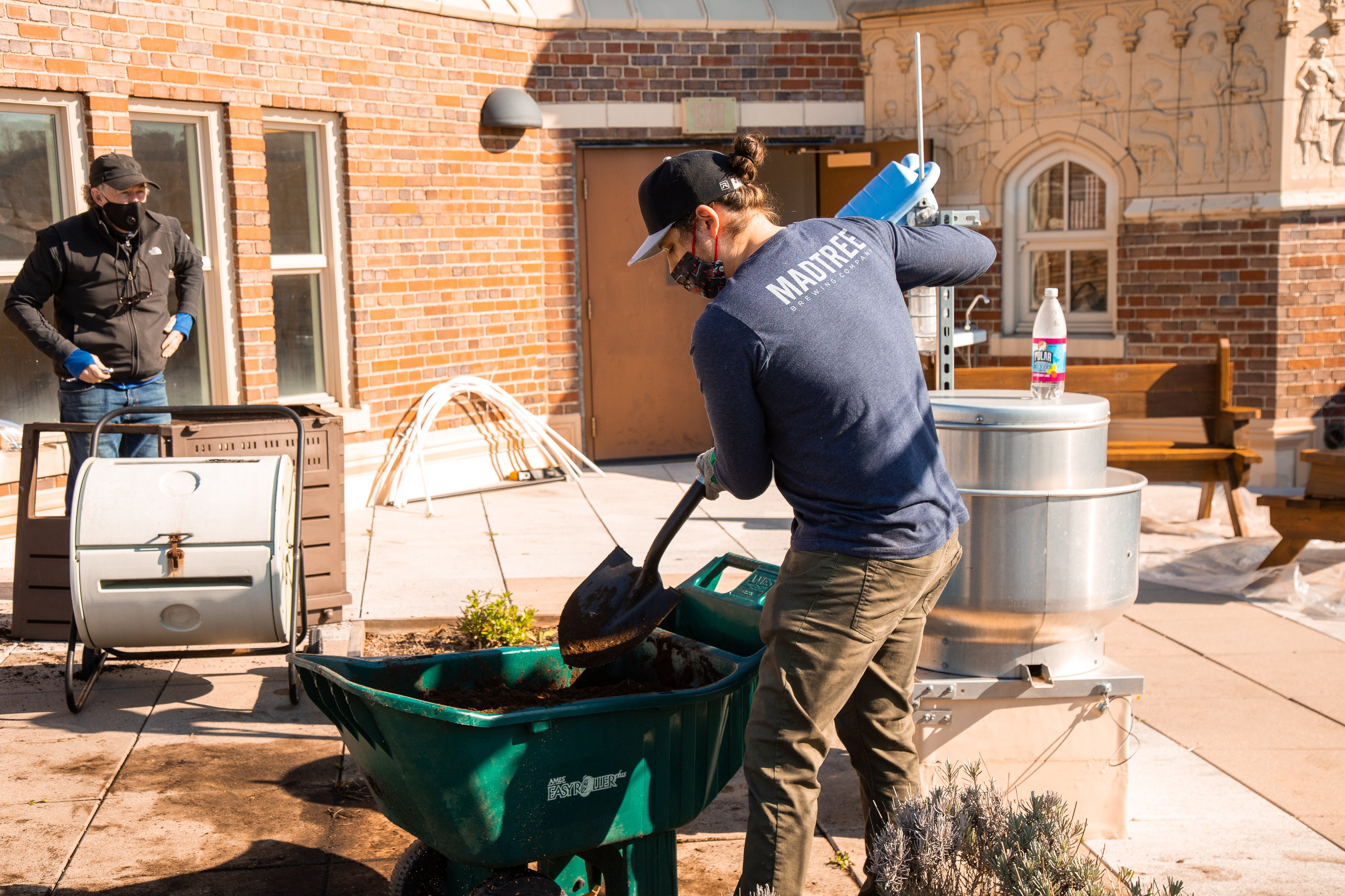 Rothenburg Rooftop Garden - Volunteering - MadTree Brewing Co. (56 of 62)